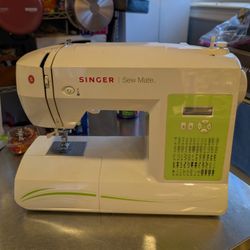 Singer Sewing Machine