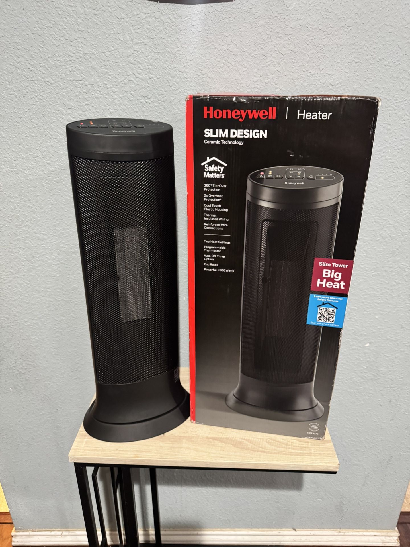 Honeywell Slim Ceramic Tower Heater Black