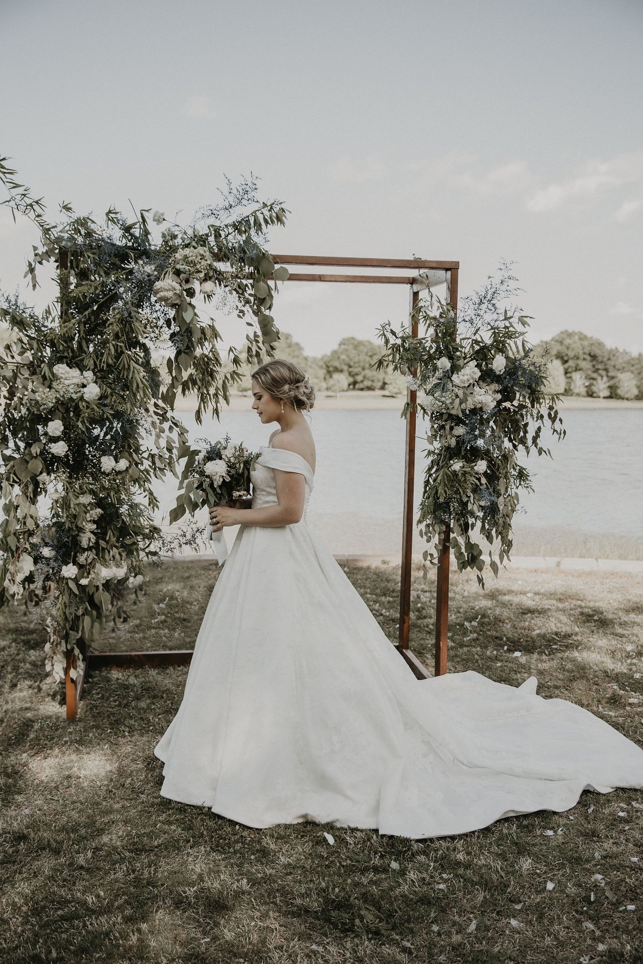 Wedding dress