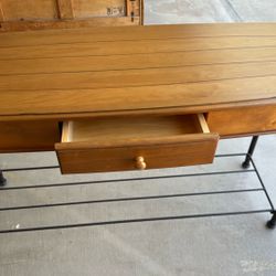 Entrance Table 