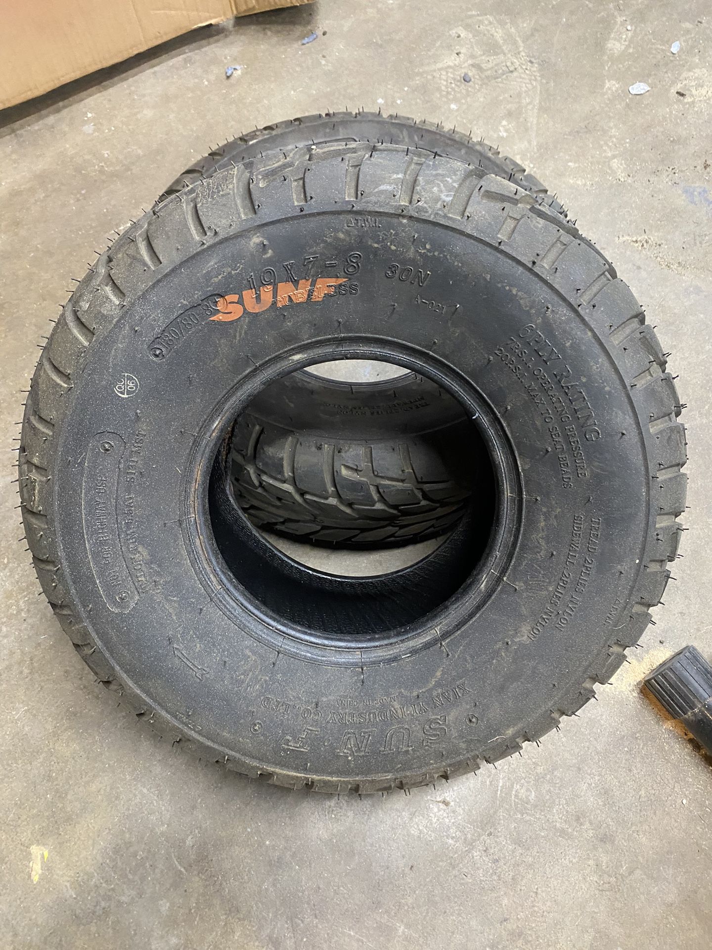 Mini Bike Tires Sung