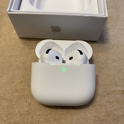 Apple Airpods 4 with ANC Wireless in ear pods