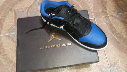Jordan Court Connect low “Game Royal”