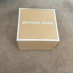 Michael Kors Box