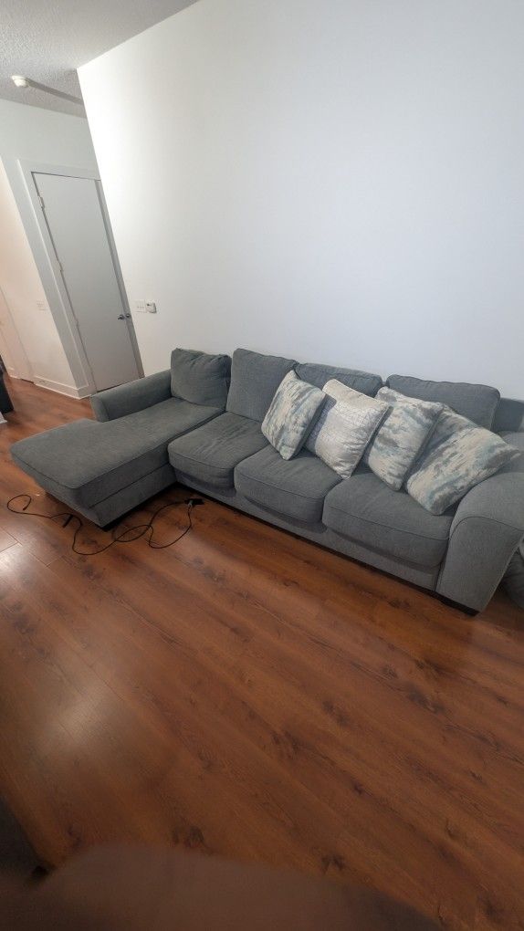 Grey Sectional With Chaise