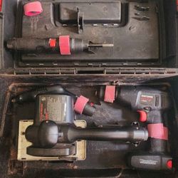 Craftsman powered by Versa-Pak tool set