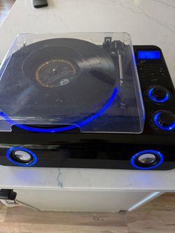 Vinyl Record Player with Built-In Speakers