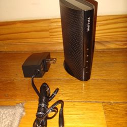 TP-LINK TC-7610 DOCSIS 3.0 High Speed Cable Modem LAN Port & Cable Port