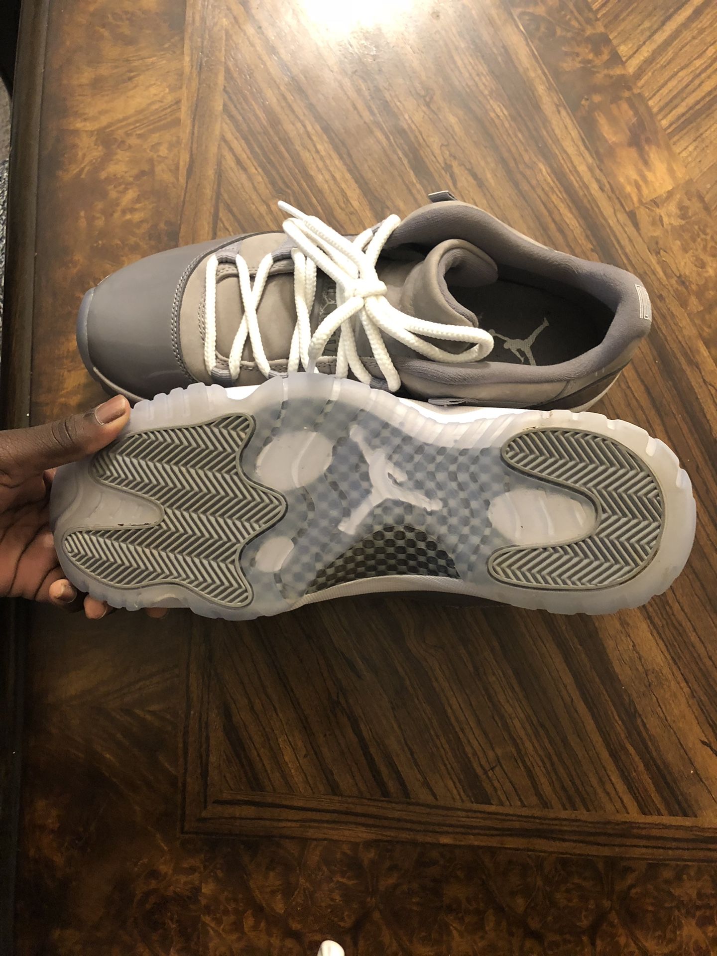 Cool grey Jordan 11s (low cut)