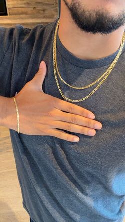 Gold necklace & Bracelet