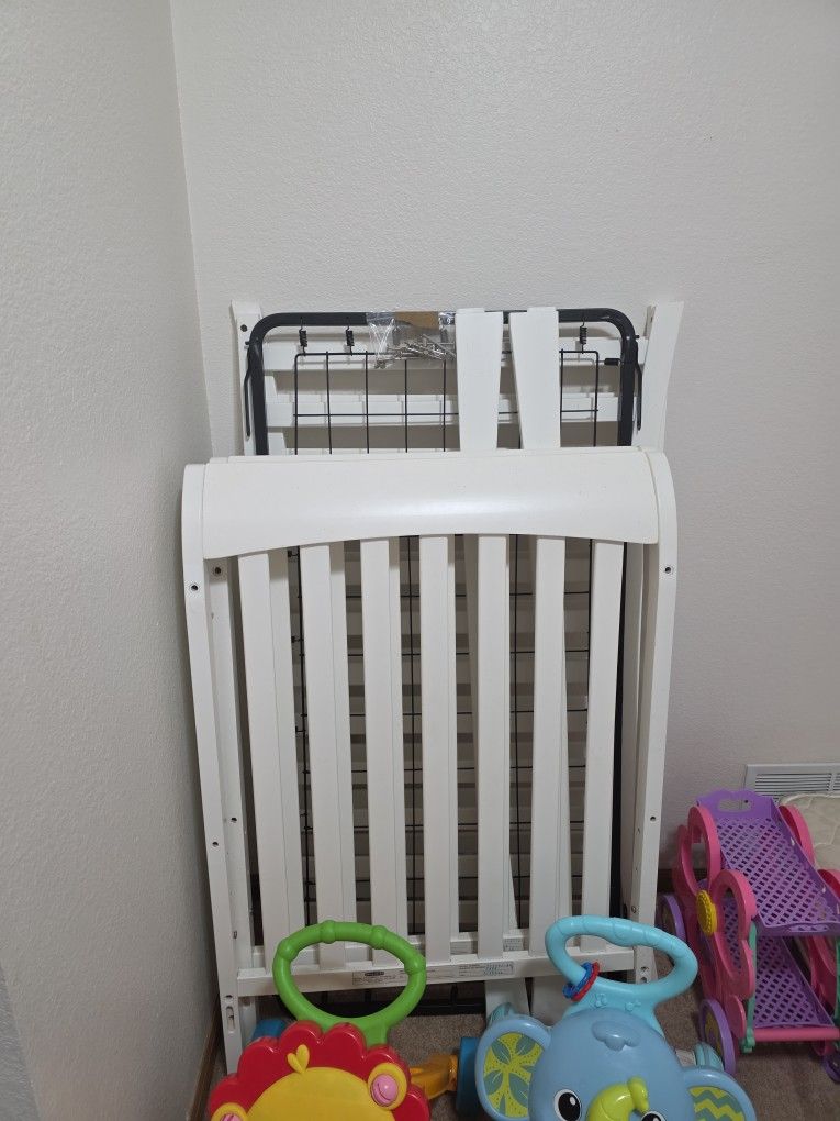 Infant Crib