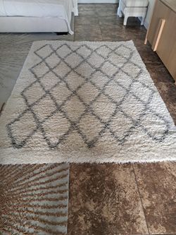 white rug 6x9 