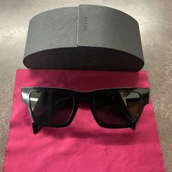 Prada PRA06 Men’s Black Sunglasses 50-21 16K-08Z 145 3N – Pre-Owned w/ Case