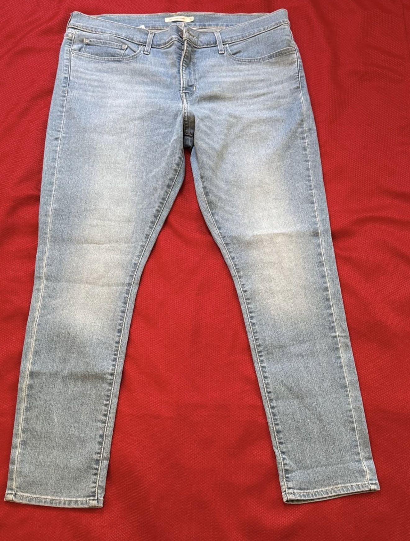 Women's Levi's 311 Shaping Jeans