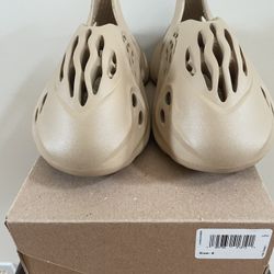 Yeezy Foam Runner 'Ochre' (GW3354)- Size (8, 12)