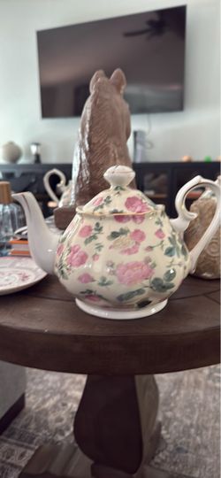 Floral Porcelain Teapot with Gold Trim