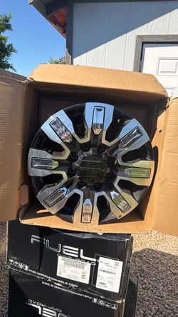 2025 GMC Denali wheels
