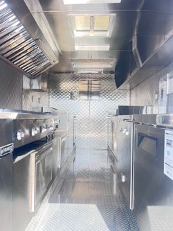 2007 Ford Food Truck