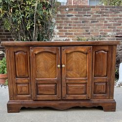 Vintage Dixie Furniture Sideboard Buffet Cabinet
