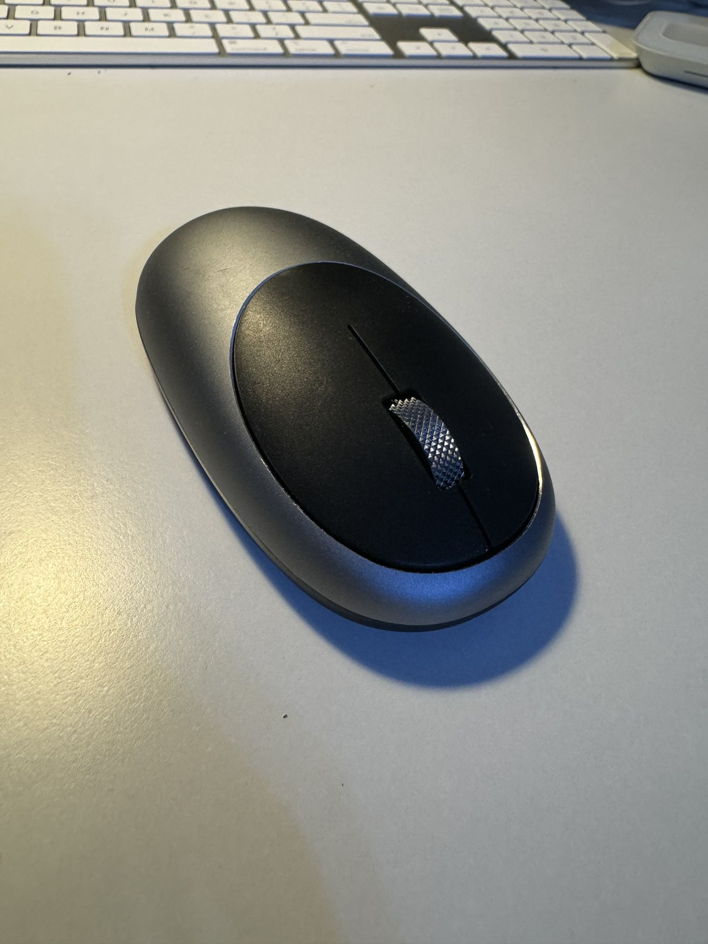 Satechi Wireless Bluetooth Mouse for MacBook Pro, Ipad, or Windows