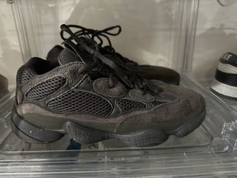 Yeezy 500 Granite