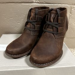 Clark’s Muckers Hike Womens Boot Sz 9W