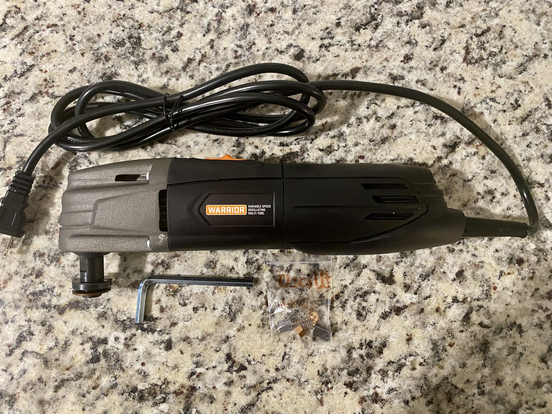 Variable-Speed Oscillating Multi-Tool