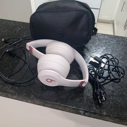 Beats Solo 4