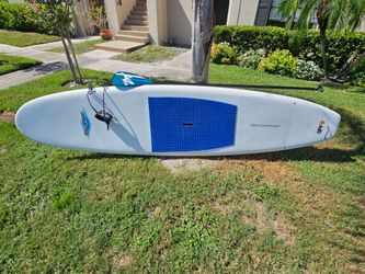 11-Ft Surf Series Stand-Up Paddleboard – $450 OBO