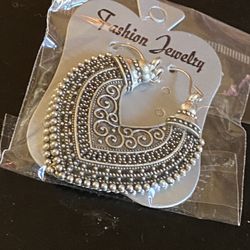 Heart Shaped Two Tone Silver and Black Earrings 