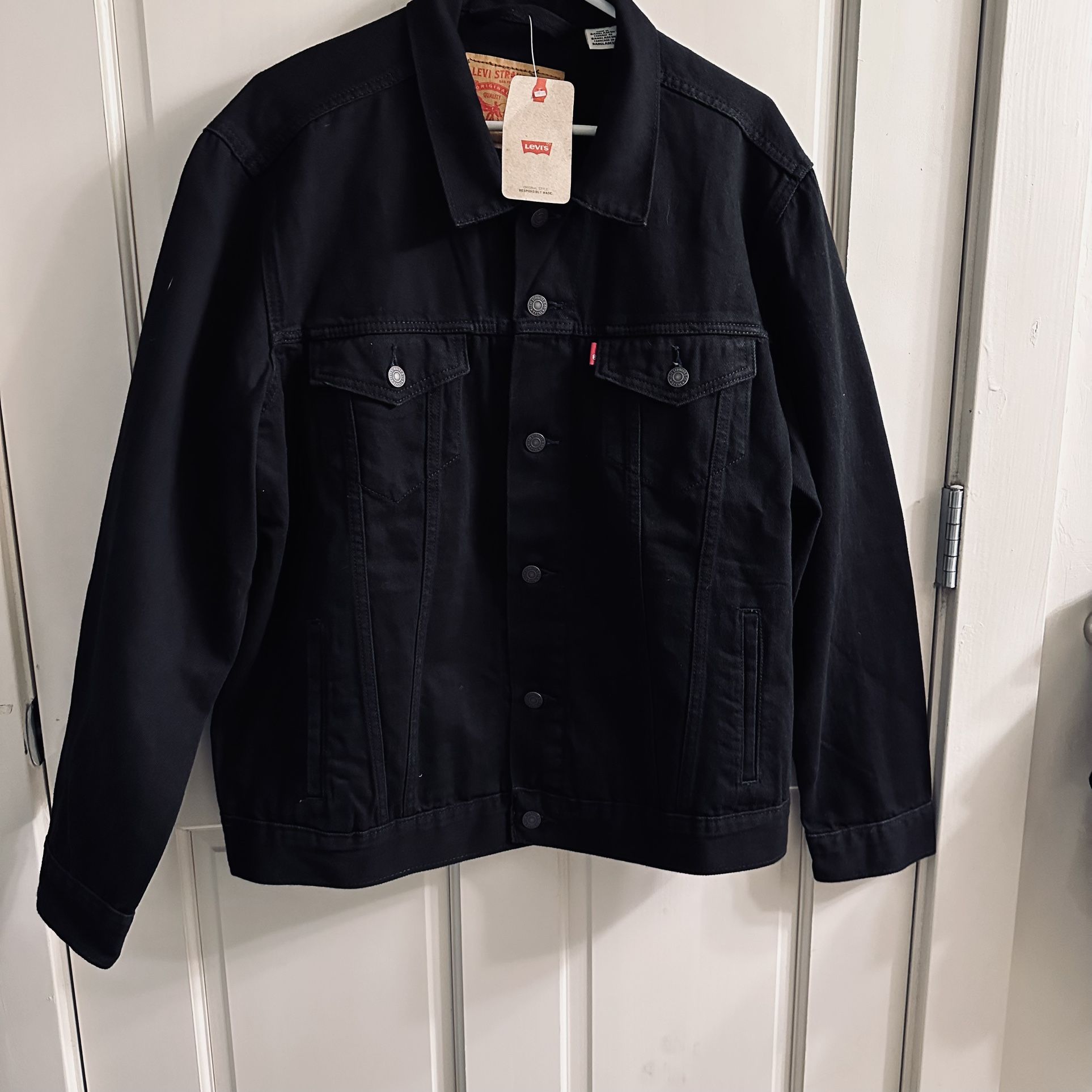 Black Jean Jacket Levi’s