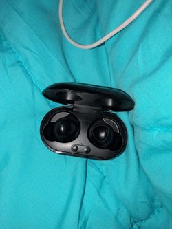 Samsung Galaxy earbuds plus