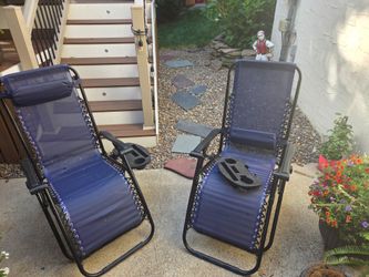 Gravity Chairs 2