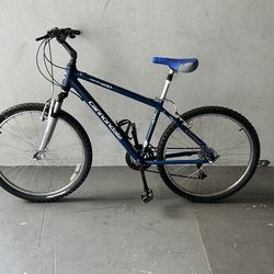 BICYCLE CANNONDALE 24 SPEED SIZE 26 BRAND NEW