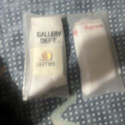 Supreme & gallery Dept Socks