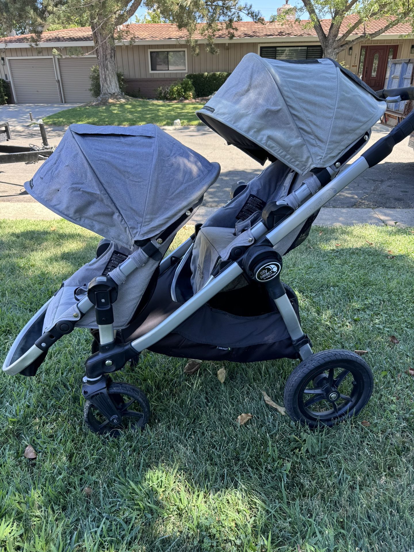City Select Double Stroller