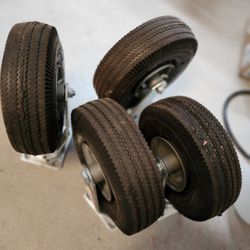 Pneumatic Wheels