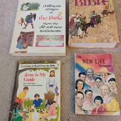Vintage Children's Bibles/ Books (4)