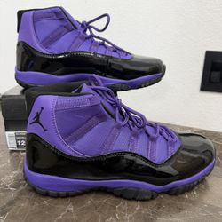 New! Air Jordan 11 retro purple and black Mens Size 12