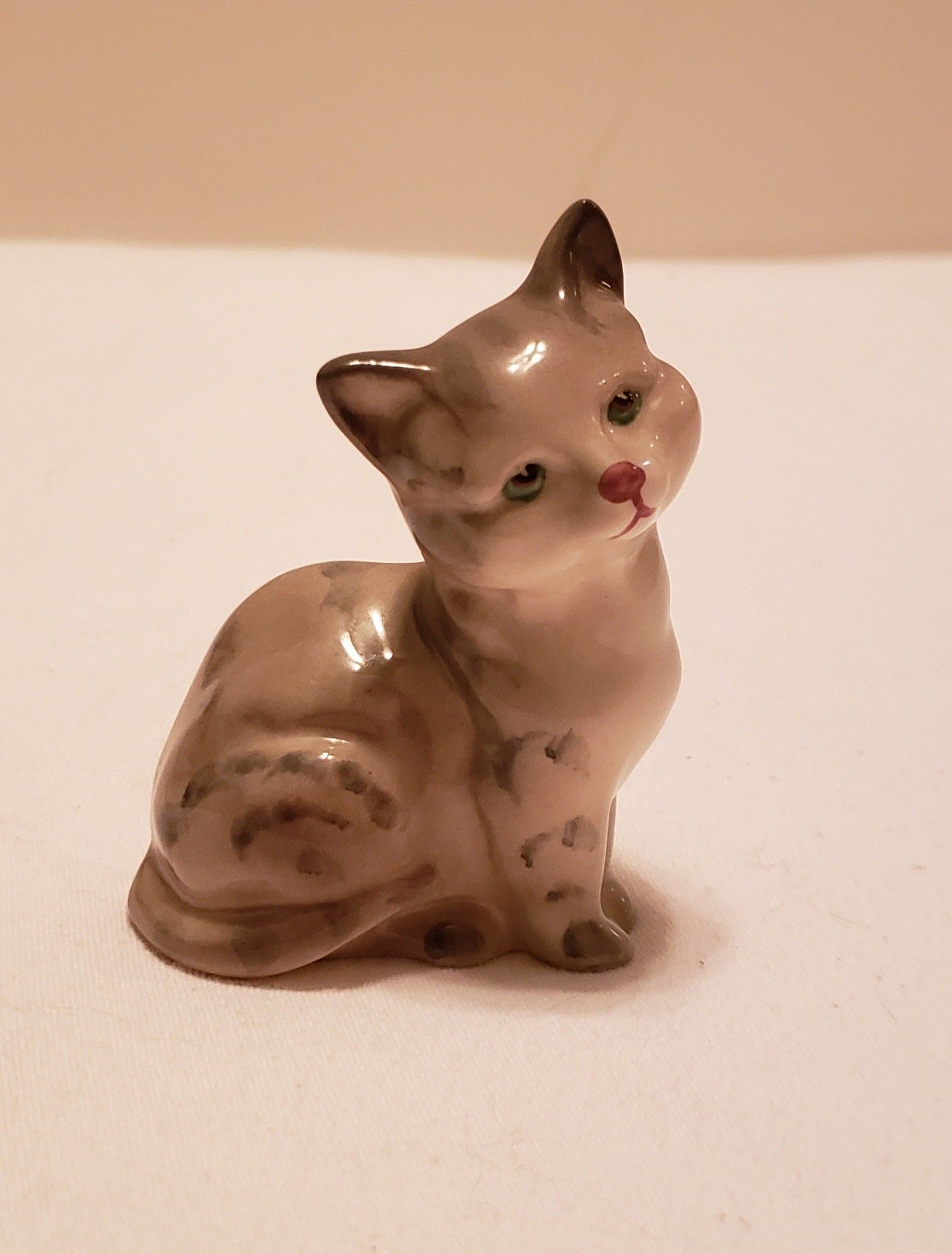 Vintage Royal Doulton Cat Figurine