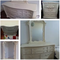 Vintage Jessica McClintock Romance Dresser with Mirror & Matching Nightstand – 3-Piece Set