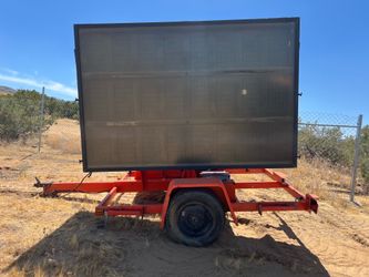CONSTRUCTION TRAFFIC MESSAGE BOARDS  TRAILER