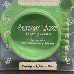 New 3PCs  Baby bib and plate 100% silicone