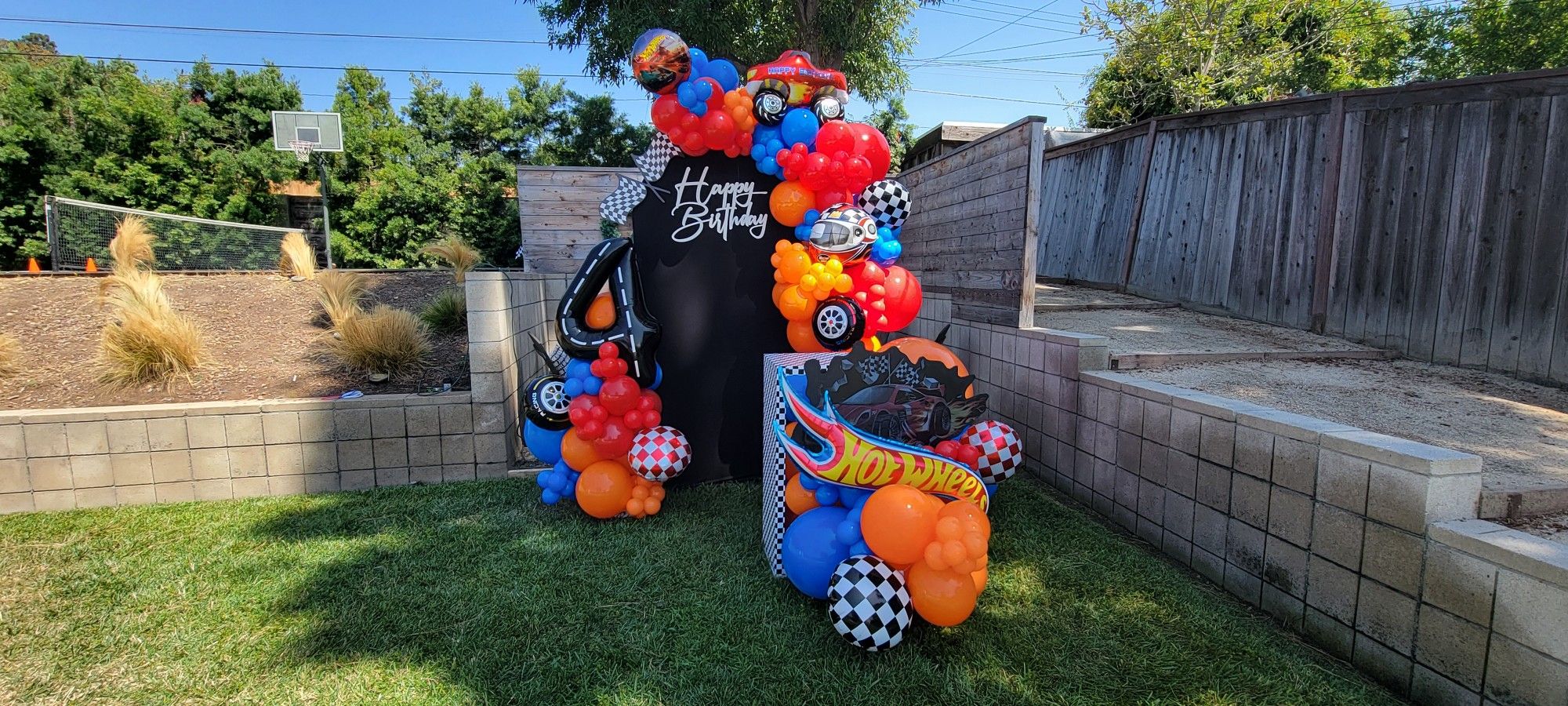 Hot Wheels Birthday Balloon Backdrop