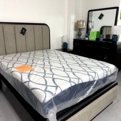 Rowanbeck Gray/Black Queen Upholstered Panel Bed