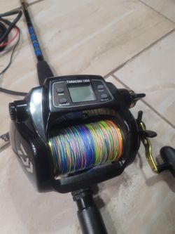Tanacom 1000 electric reel, with kite and yummy flyers
