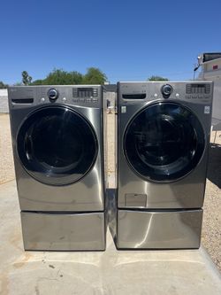LG front-load laundry appliances LG Washer & Dryer