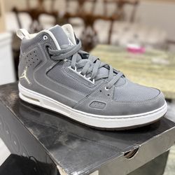 Nike Jordan (Sk: 308497-007)