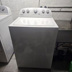 Whirlpool Deep Water Wash 3.5-Cu. Feet High Efficiency Agitator Top-Load Washer