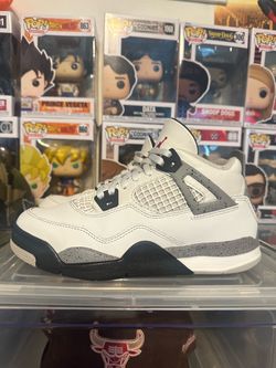 Jordan 4 white cement youth size 2.5